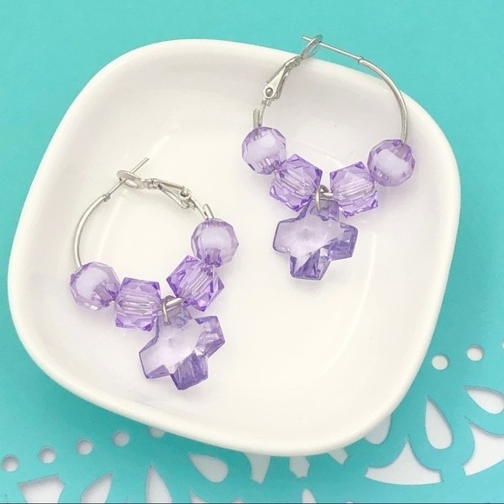 🍀 Lavender Purple Beaded Cross Small Hoop Earrings